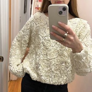 Vintage Mesh Rosette Pullover Top